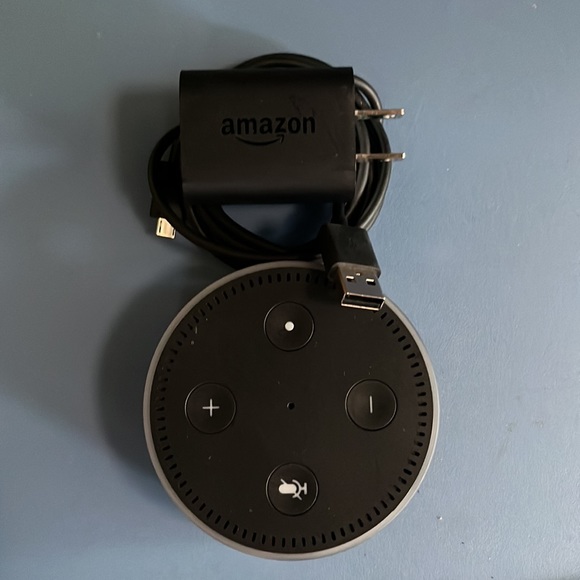 Alexa echo dot 2nd generation - Picture 3 of 5